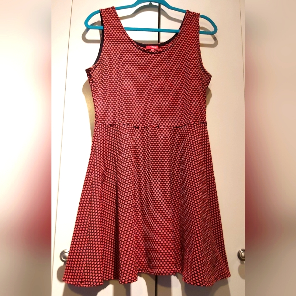 Bongo Black & Red Polka Dot Sleeveless Skater Dress. Pleated Skirt. XL